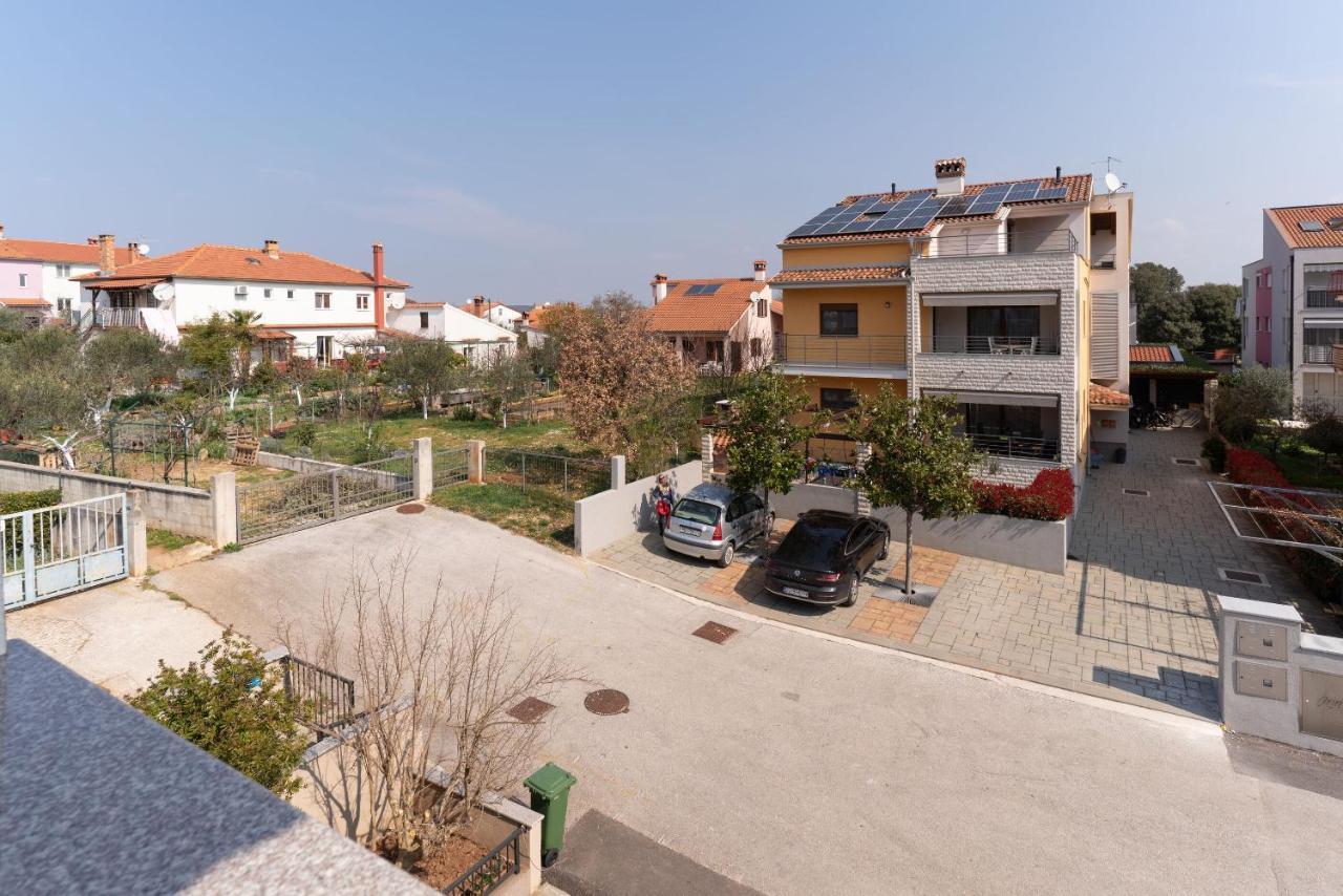 Apartments Anamarija Rovinj Exteriör bild